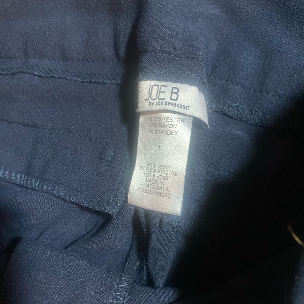 Dress pants - Picture 2 of 2